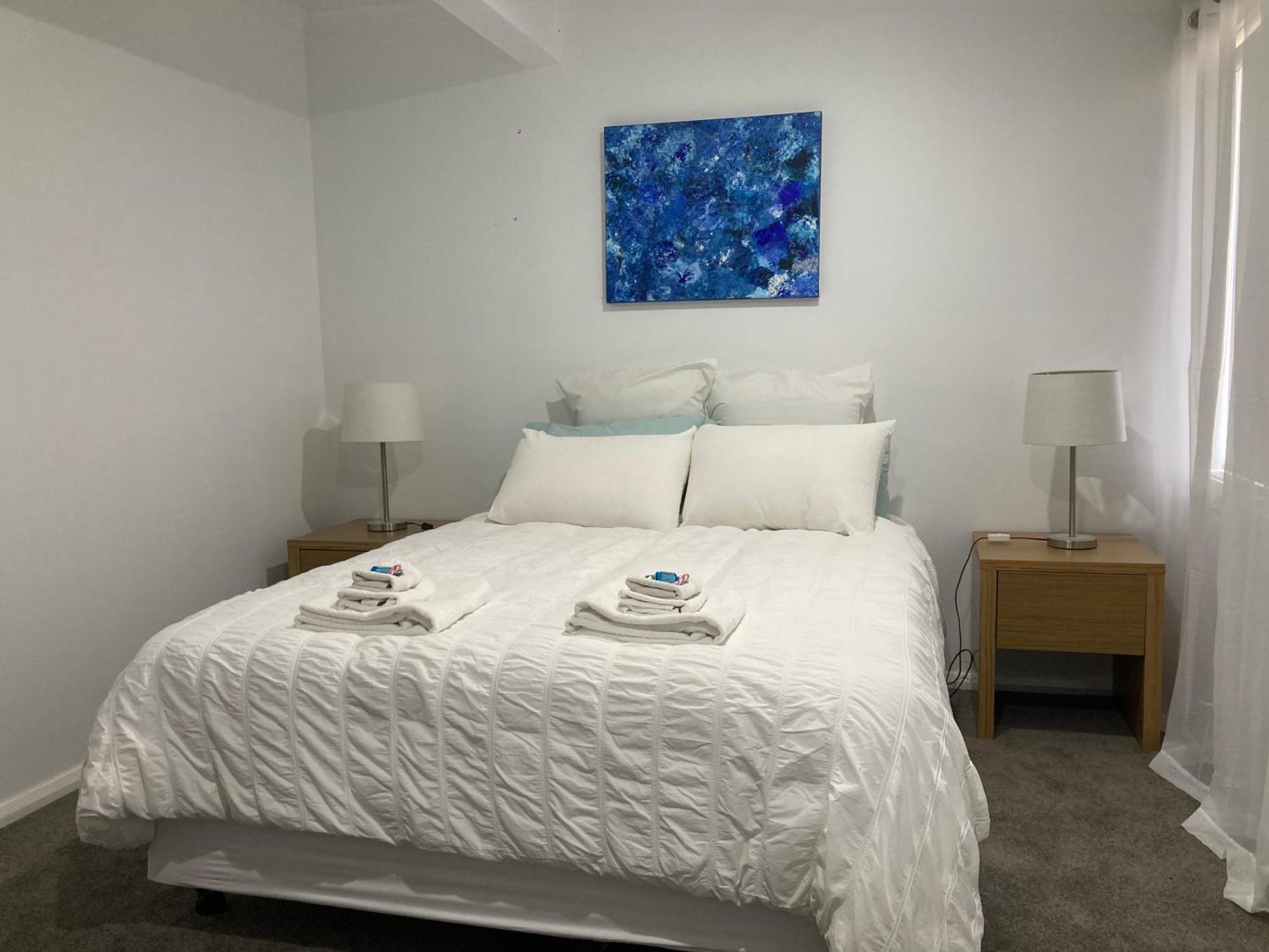 Bed and Breakfast Rosewhite House Мертлфорд Екстер'єр фото